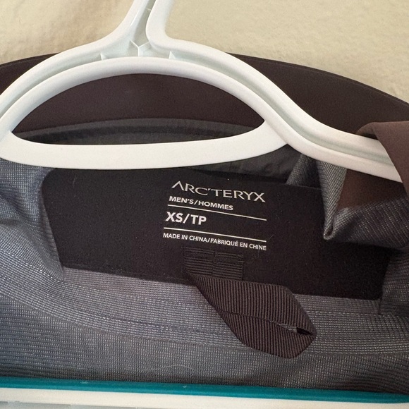 Sabre Anorak - Picture 3 of 5